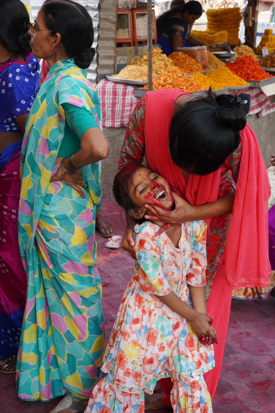 Festa dei colori al mercato, India