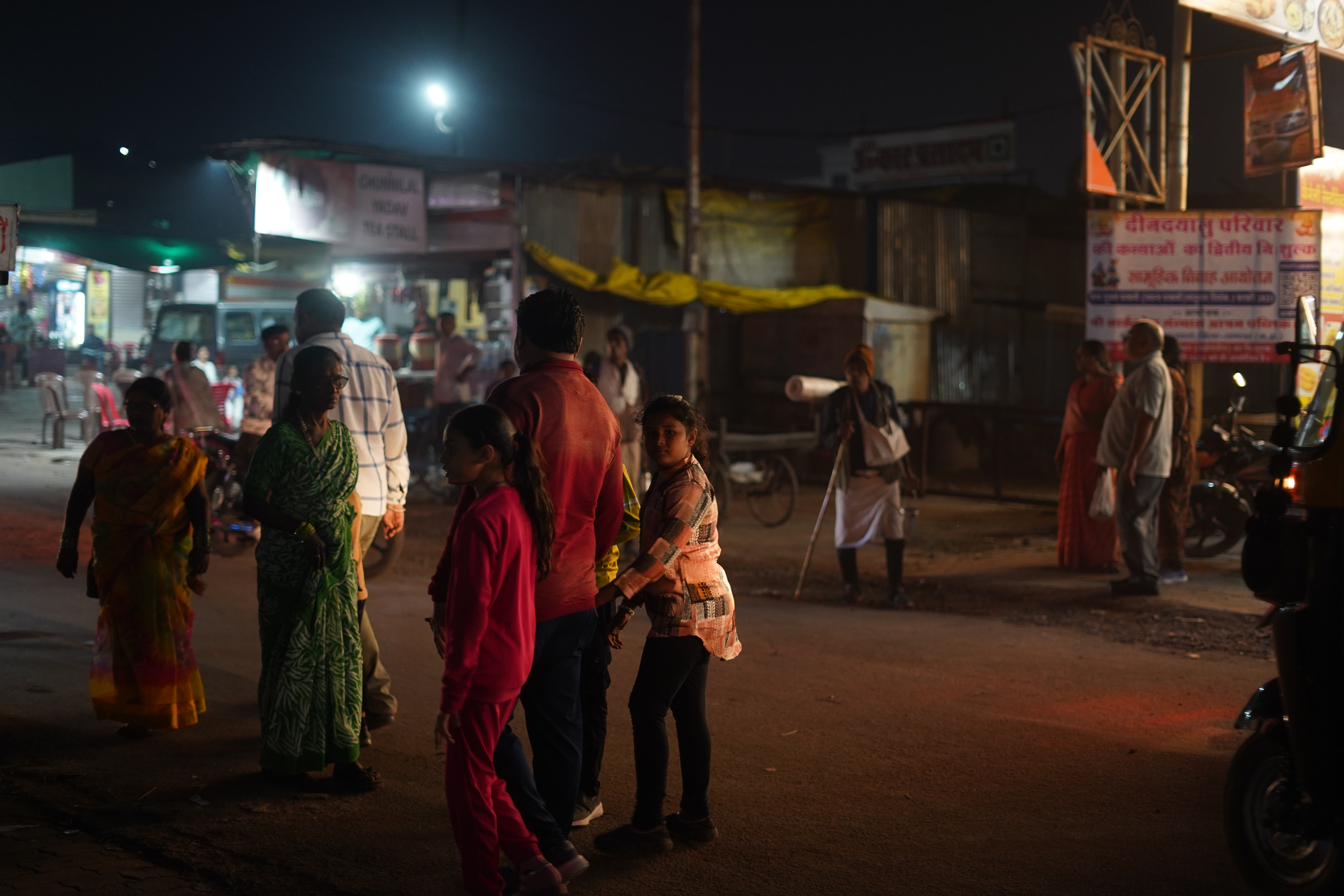 Strada di notte, India