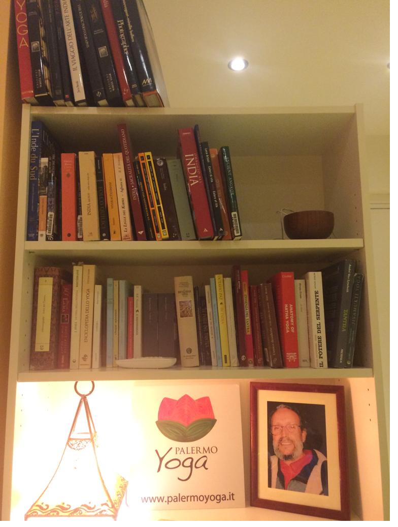 Libreria dello studio